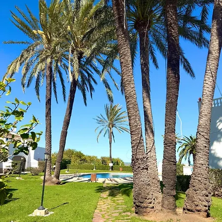 Precioso Con Piscina En 1a Linea Playa *